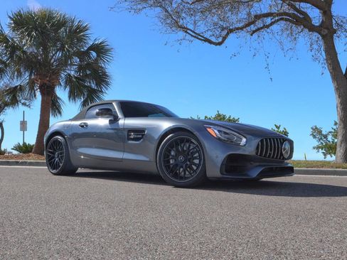 Used 2018 Mercedes-Benz AMG GT Base 2dr Roadster image 53