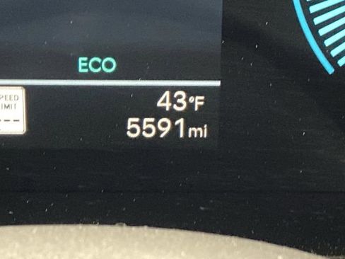 Certified 2025 Hyundai Sonata SEL image 6