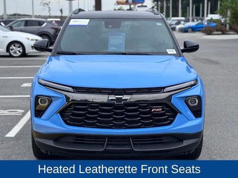 Used 2024 Chevrolet TrailBlazer RS w/ Driver Confidence Package FWD image 2