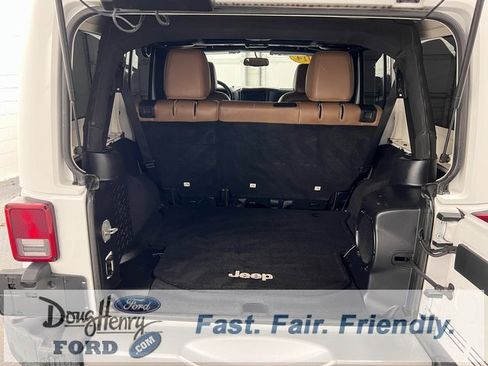 Used 2014 Jeep Wrangler Unlimited Sahara w/ Dual Top Group image 32