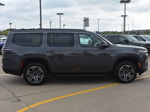 New 2026 Jeep Grand Wagoneer 4WD image 4