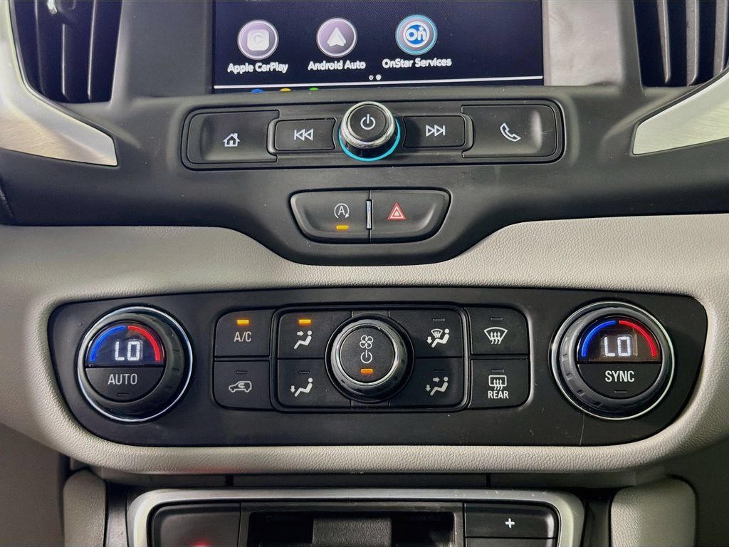 Used 2023 GMC Terrain SLE w/ Driver Convenience Package FWD image 18