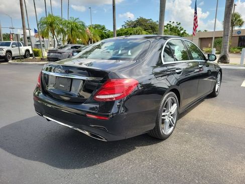 Used 2019 Mercedes-Benz E 300 image 4