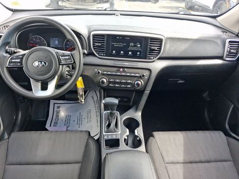 Used 2020 Kia Sportage LX AWD/4WD image 15
