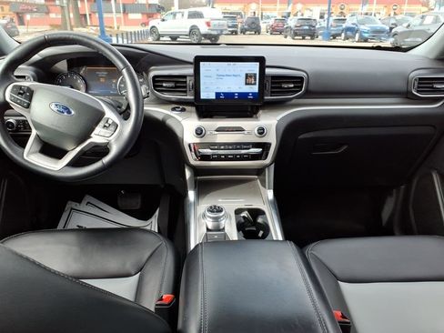 Certified 2023 Ford Explorer XLT w/ Equipment Group 202A AWD/4WD image 14