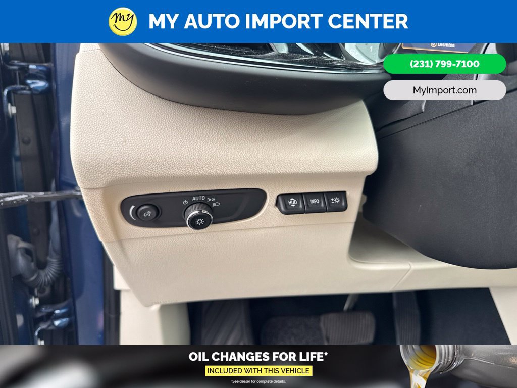 Used 2023 Buick Envision Avenir AWD/4WD image 16