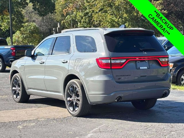 Used 2023 Dodge Durango R/T w/ Blacktop Package AWD/4WD image 2