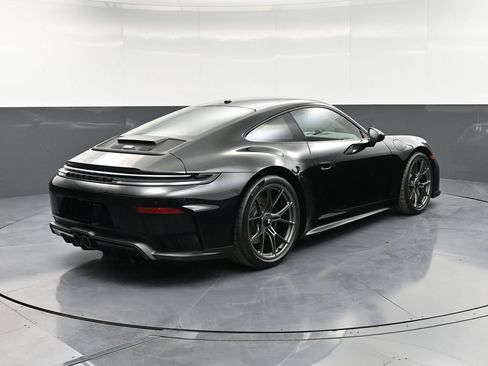 New 2026 Porsche 911 GT3 image 8
