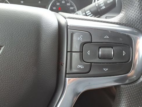 Used 2021 Chevrolet Blazer LT FWD image 19