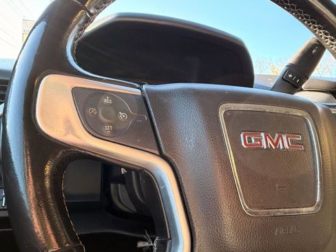 Used 2020 GMC Yukon SLE w/ SLE Value Package AWD/4WD image 18