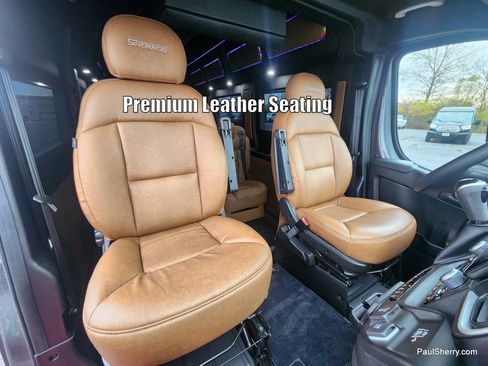 New 2024 RAM ProMaster 2500 w/ Advanced Safety Group FWD image 4