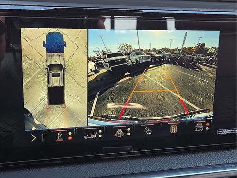 New 2026 GMC Sierra 3500 Denali w/ Denali Reserve Package image 18