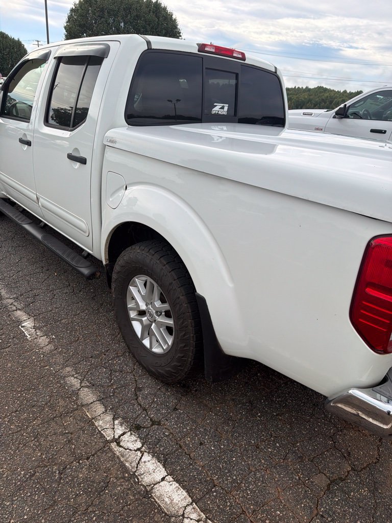 Used 2014 Nissan Frontier SV w/ SV Value Truck Package RWD image 7