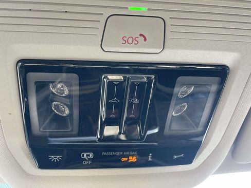 Certified 2026 Volkswagen Atlas SE w/ Panoramic Sunroof Package FWD image 30