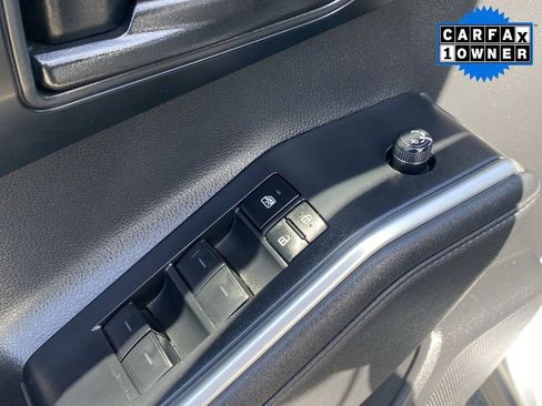 Certified 2024 Toyota Highlander LE image 23