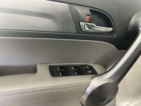 Used 2009 Honda CR-V EX-L image 17