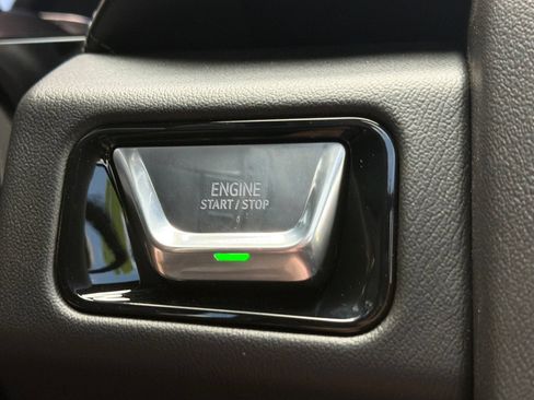 New 2026 GMC Yukon XL Denali AWD/4WD image 22