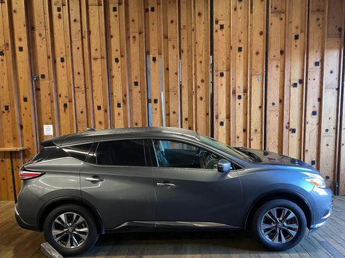 Used 2017 Nissan Murano S AWD/4WD image 8