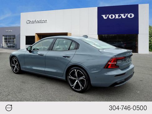 Used 2023 Volvo S60 B5 Plus w/ Climate Package image 5