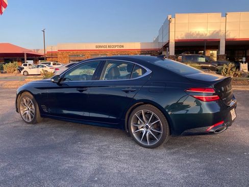 Used 2025 Genesis G70 2.5T RWD image 4