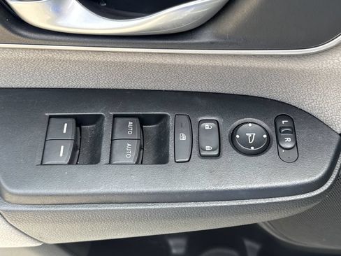 Used 2020 Honda CR-V EX image 14