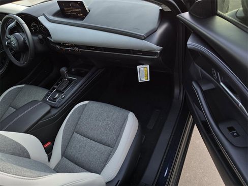 New 2026 MAZDA CX-30 Aire Edition image 6