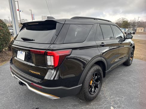 New 2026 Ford Explorer Tremor w/ Tremor Convenience Package image 5