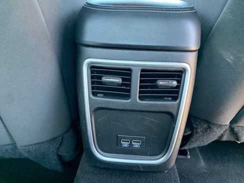 Used 2023 Dodge Charger SXT RWD image 30