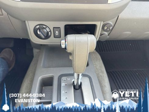 Used 2018 Nissan Frontier S image 28