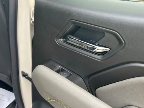 New 2026 Chevrolet Colorado ZR2 AWD/4WD image 38