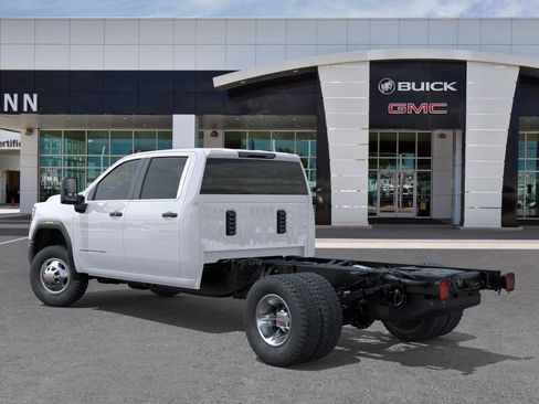 New 2026 GMC Sierra 3500 Pro w/ Convenience Package RWD image 3