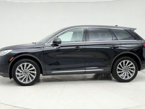 Used 2025 Lincoln Corsair Reserve AWD/4WD image 8