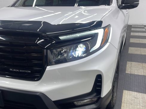 Used 2023 Honda Ridgeline Black Edition image 27