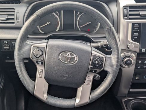 Used 2021 Toyota 4Runner Limited image 12