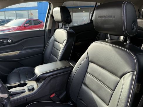 Used 2018 GMC Acadia Denali image 17