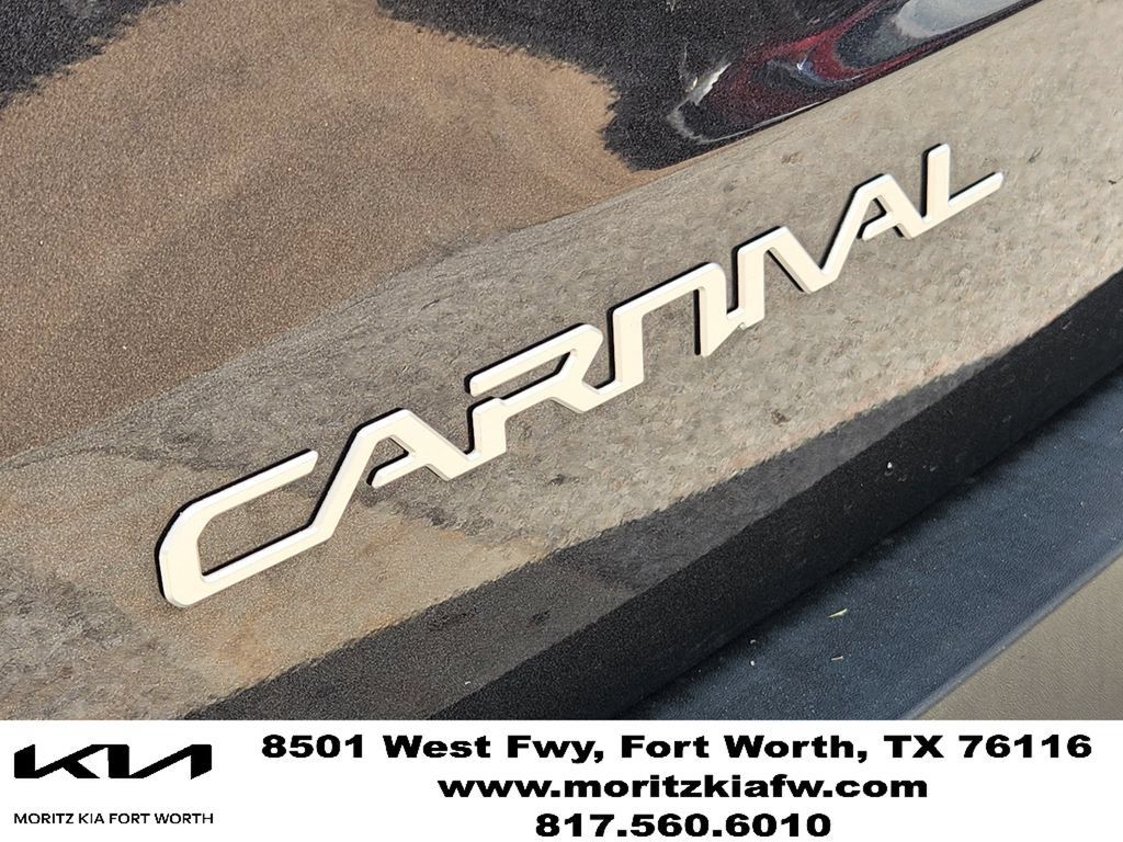 New 2026 Kia Carnival FWD image 8