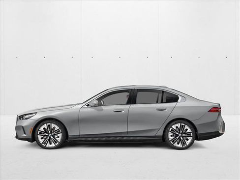 New 2026 BMW i5 M60 AWD/4WD image 3