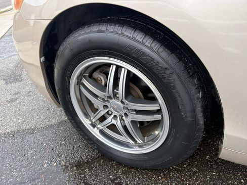 Used 2007 Toyota Camry XLE image 10