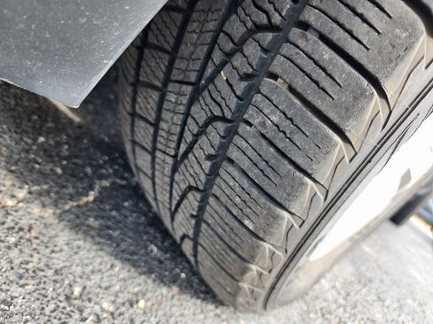 Used 2017 Chevrolet Traverse Premier image 24