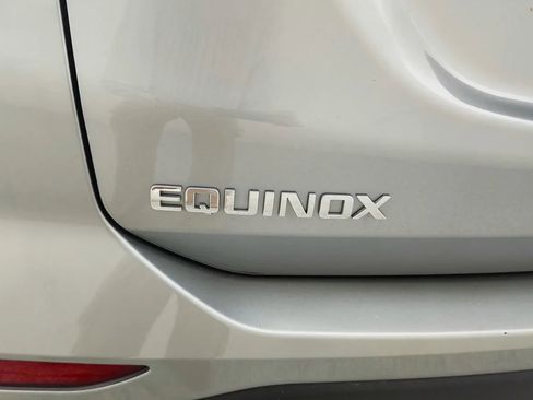 Used 2024 Chevrolet Equinox LT w/ LPO, Floor Liner Package image 17