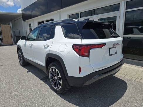 New 2026 GMC Terrain Elevation w/ Elevation Premium Package FWD image 5