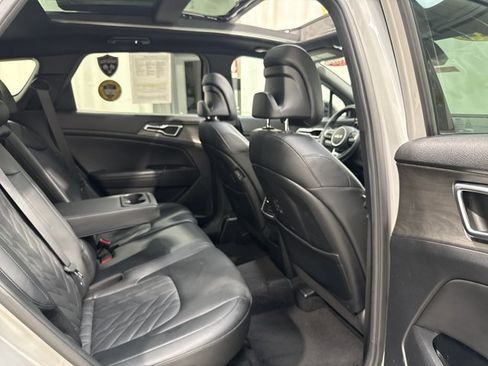 Certified 2024 Kia Sportage X-Pro Prestige AWD/4WD image 31