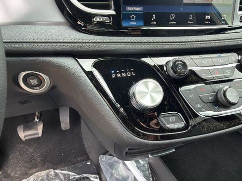 New 2026 Chrysler Pacifica Select FWD image 27