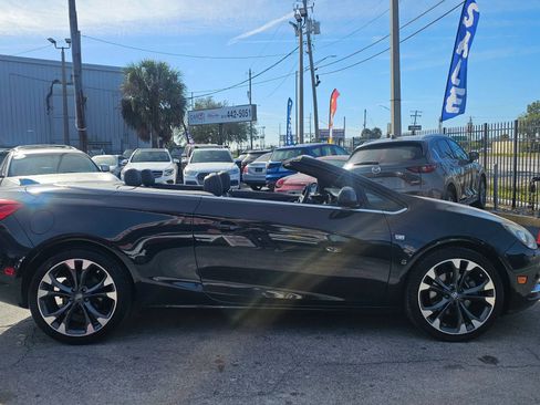 Used 2016 Buick Cascada Premium image 4