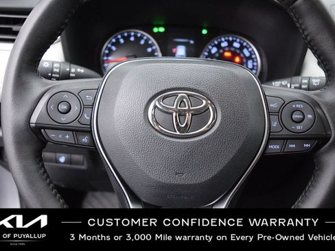 Used 2021 Toyota RAV4 XLE w/ XLE Grade Weather Package AWD/4WD image 26