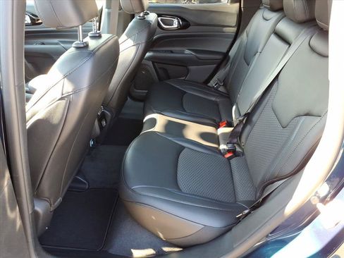 New 2026 Jeep Compass Latitude AWD/4WD image 14