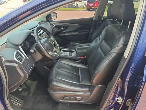 Used 2020 Nissan Murano SL w/ Moonroof Package AWD/4WD image 9