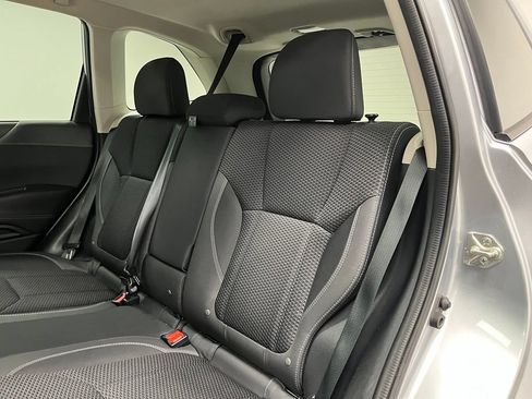 Used 2022 Subaru Forester Premium AWD/4WD image 47