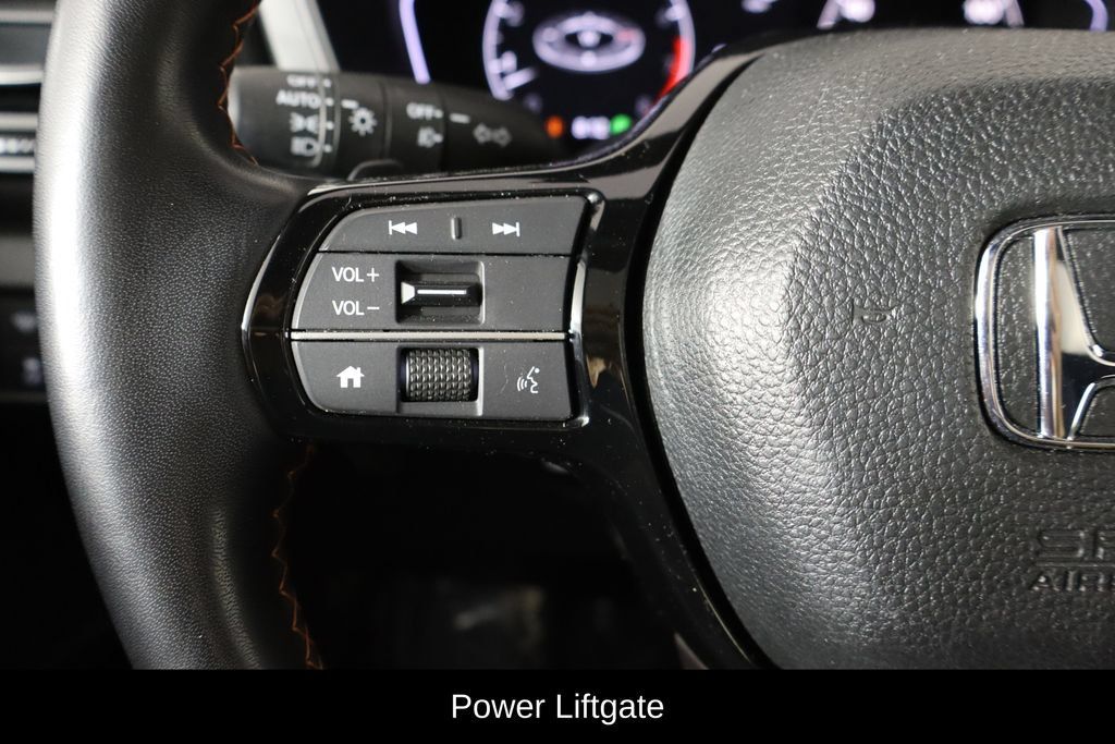 Used 2024 Honda Pilot TrailSport image 8