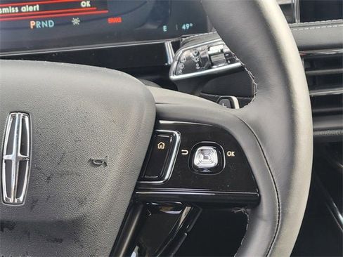 New 2026 Lincoln Corsair Reserve w/ Towing Package image 32